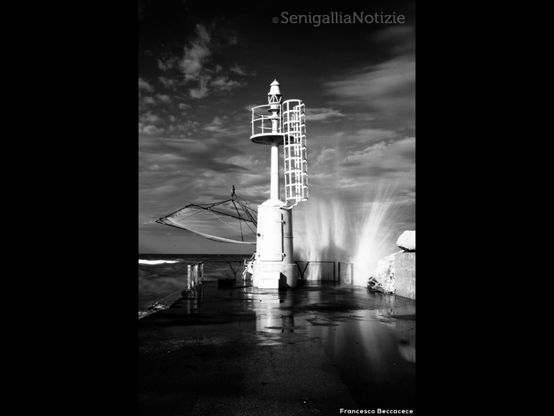 12/02/2015 - Onde al porto