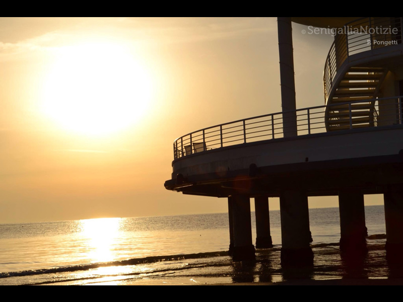 22/02/2015 - Rotonda sul mare