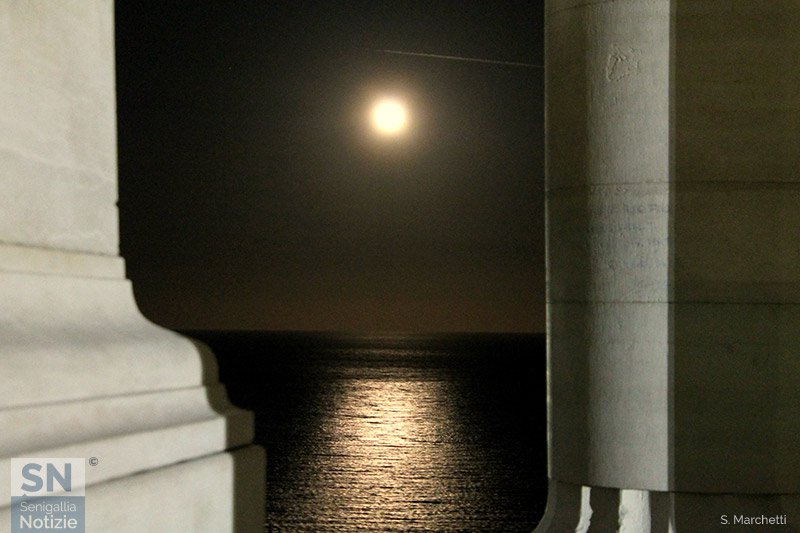 04/02/2016 - Riflessi di Luna