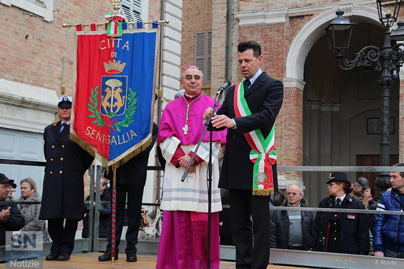 09/02/2016 - Il benvenuto al nuovo Vescovo di Senigallia