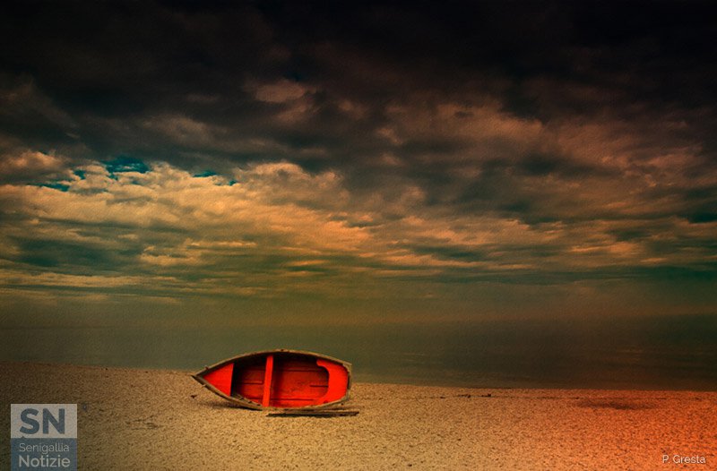 11/02/2019 - La barca rossa