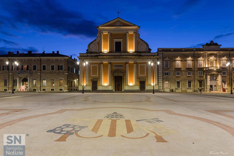 16/02/2019 - Luci in piazza