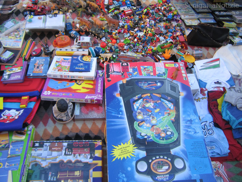 Fiera franca dei bambini al Foro Annonario