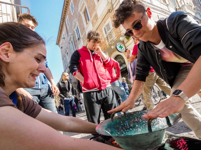 Dimostrazioni di scienza lungo corso II Giugno