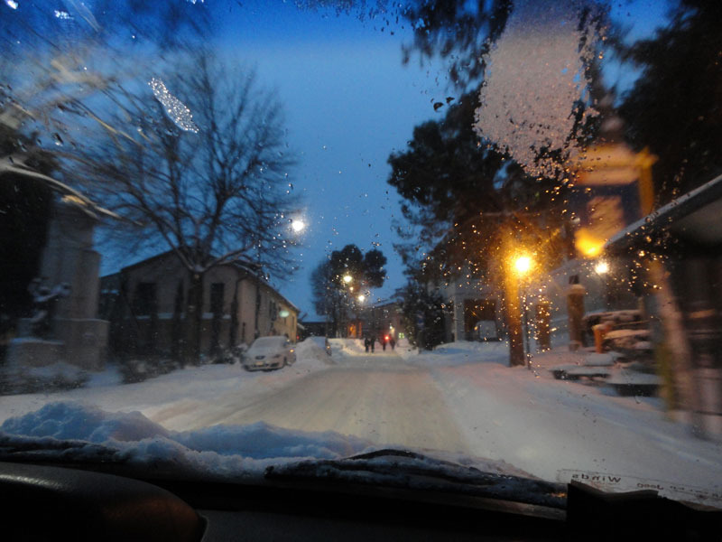 In auto lungo le vie di Corinaldo