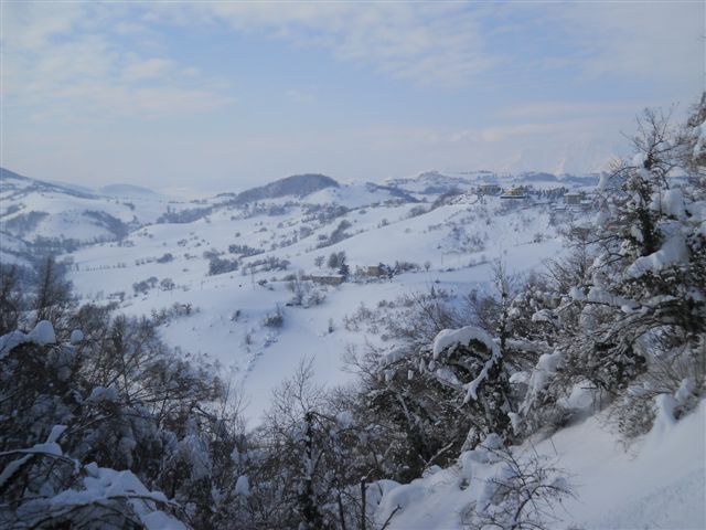 Scorci innevati da Arcevia