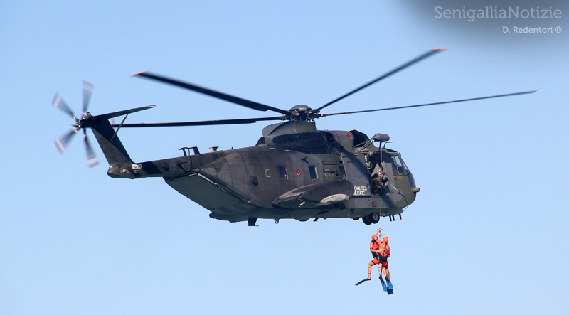 Senigallia Air Show: i primi piani dell'elicottero HH-3F