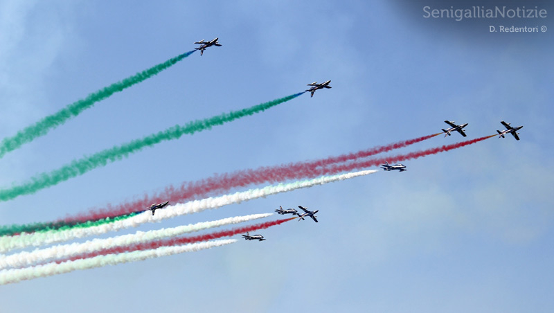 Senigallia Air Show: evoluzioni e figure delle Frecce Tricolori
