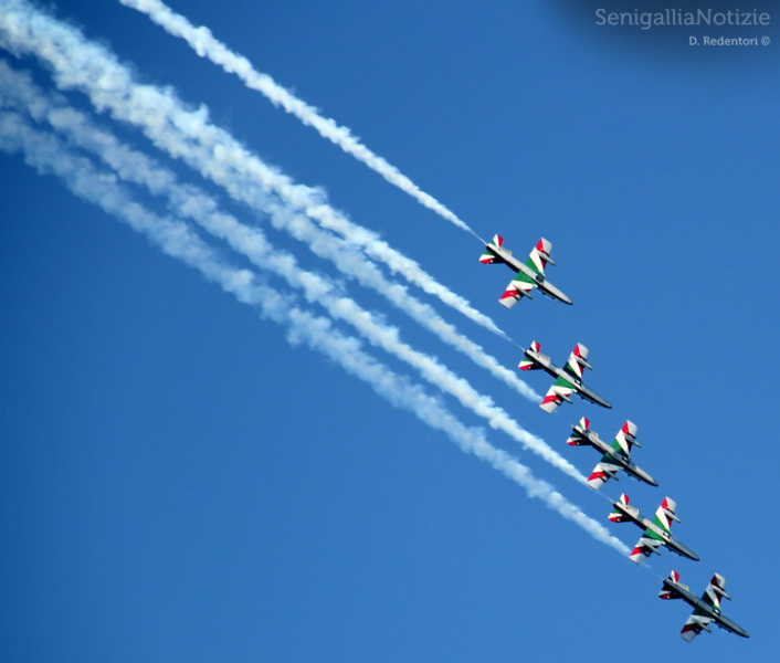 Senigallia Air Show: evoluzioni e figure delle Frecce Tricolori