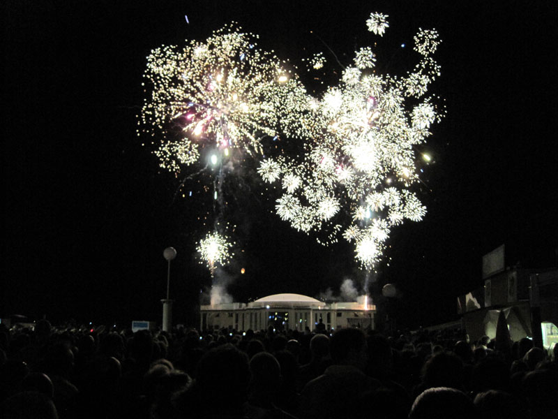 I fuochi artificiali dalla Rotonda a Mare