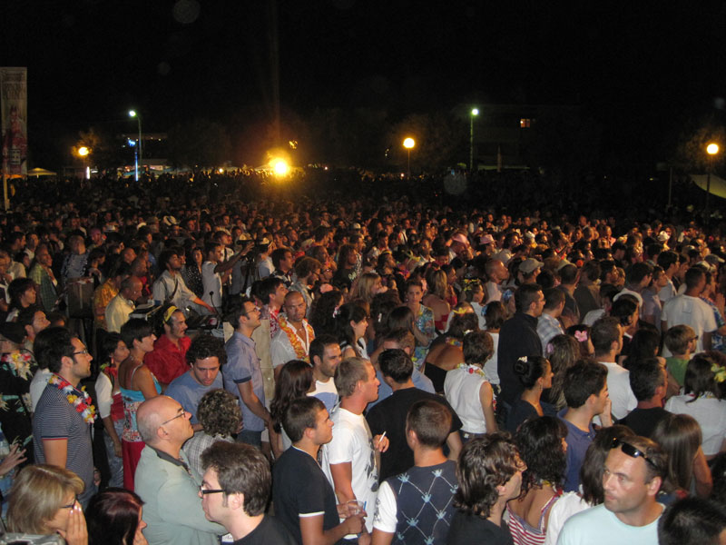 Il pubblico del Big Hawaiian Party