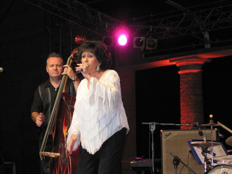 Wanda Jackson al Summer Jamboree 2010