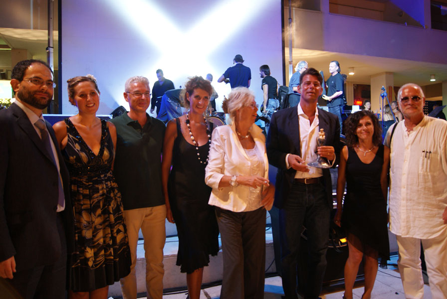 Maurizio Mangialardi con Gianni Guerra e famiglia