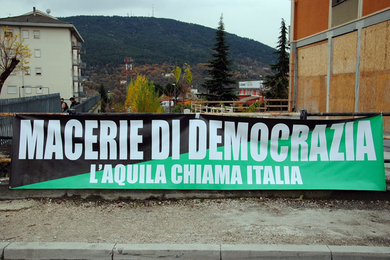 Manifestazione a L'Aquila