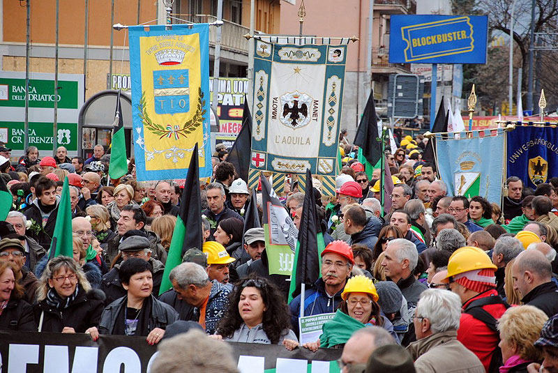 Manifestazione a L'Aquila