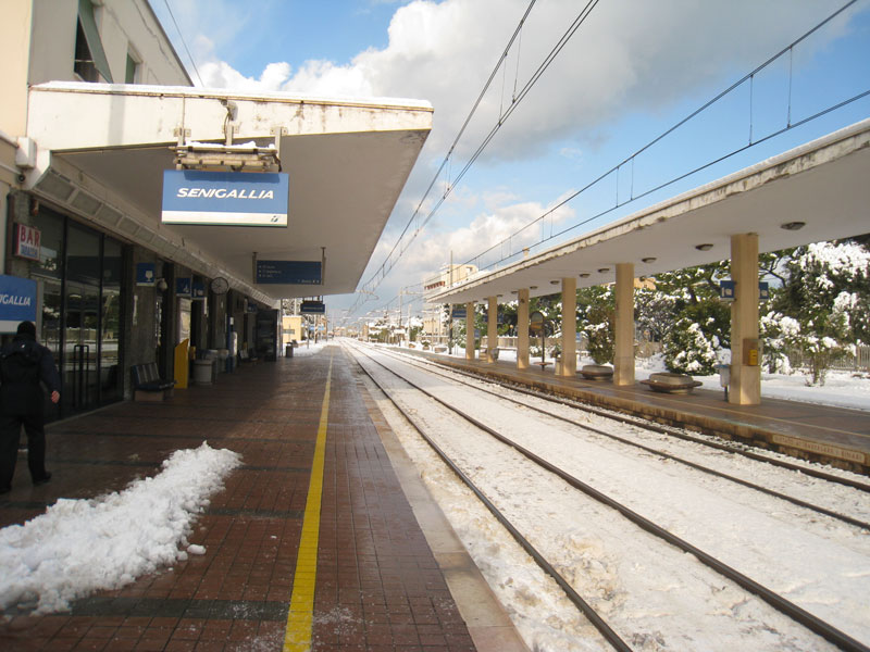 Stazione ferroviaria