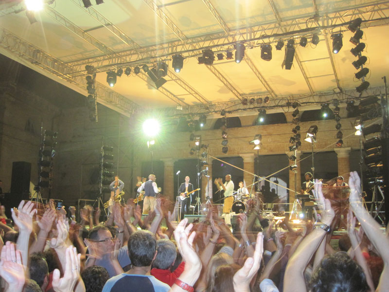 Ben L'Oncle Soul al Foro Annonario di Senigallia
