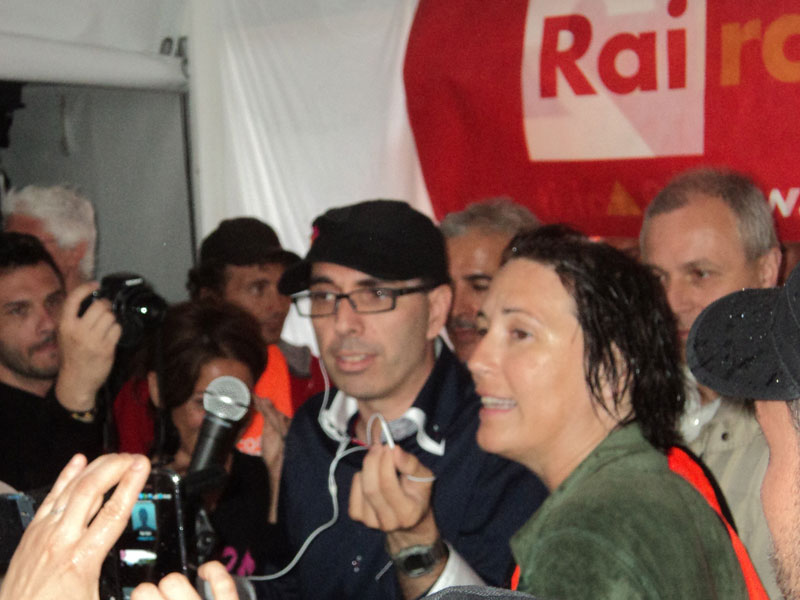 Sotto il diluvio arriva anche Marina Senesi