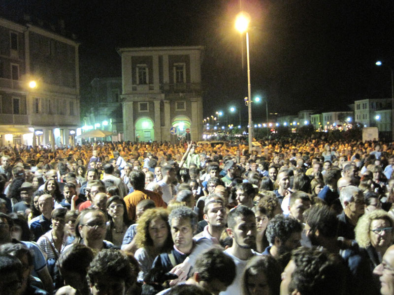 Vinicio Capossela in concerto al Foro per il Caterraduno 2011