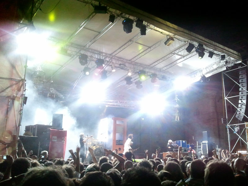 Caparezza in concerto al Foro per il Caterraduno 2011