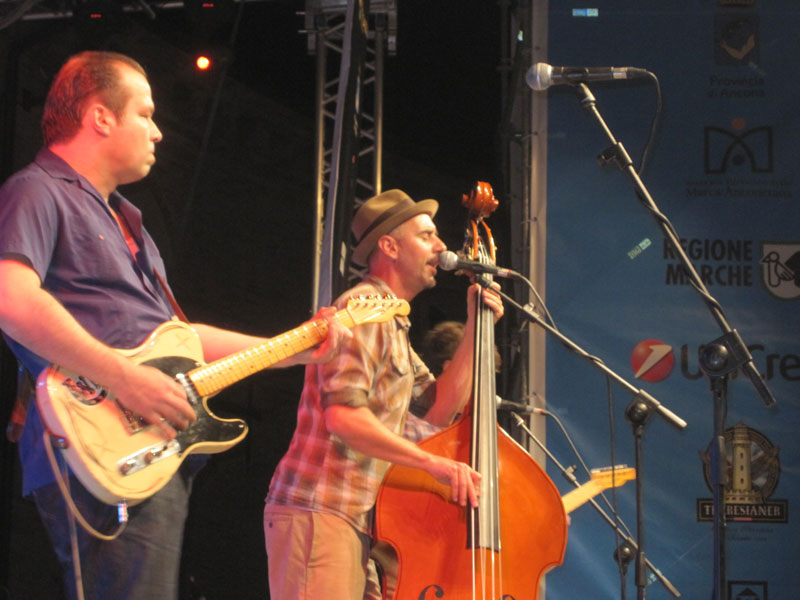 Al Summer Jamboree 2011, The Smokestack Lightnin'