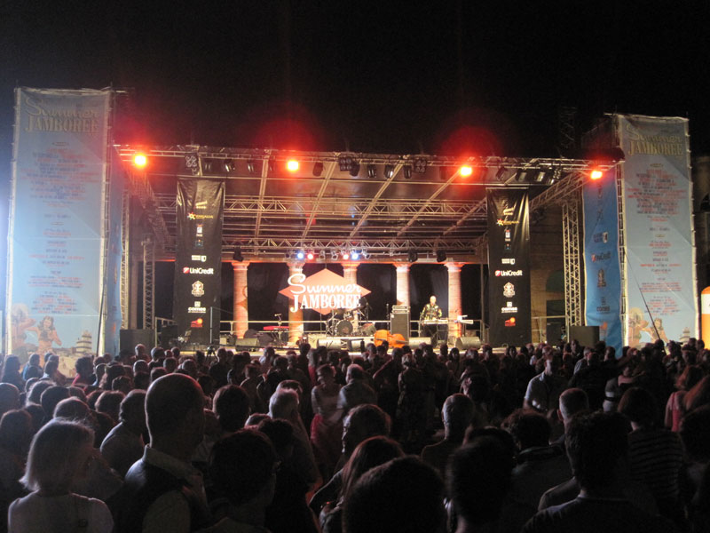 Il Foro Annonario di Senigallia "scaldato" da un dj