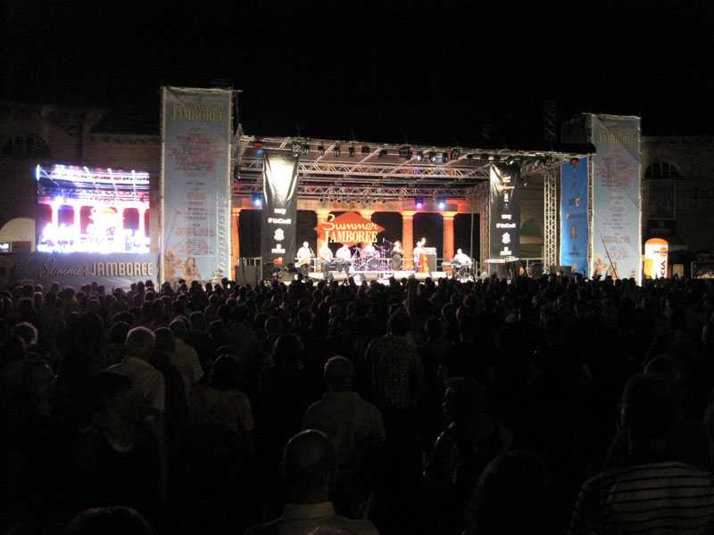 Foro Annonario ancora pieno per l'ultima sera di Summer Jamboree