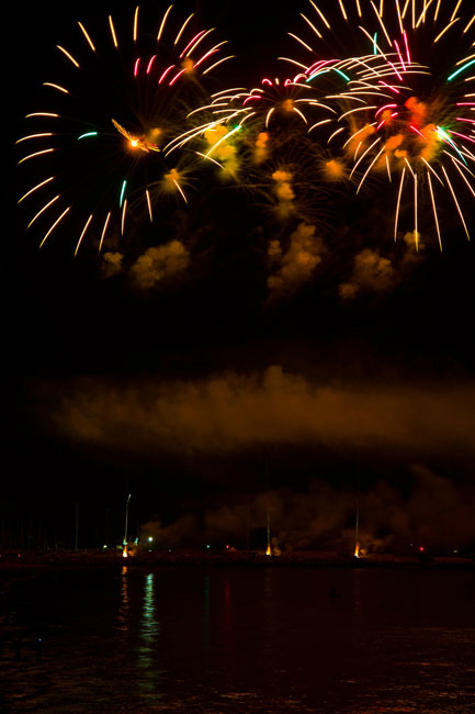 Fuochi d'artificio visti dalla Rotonda a Mare