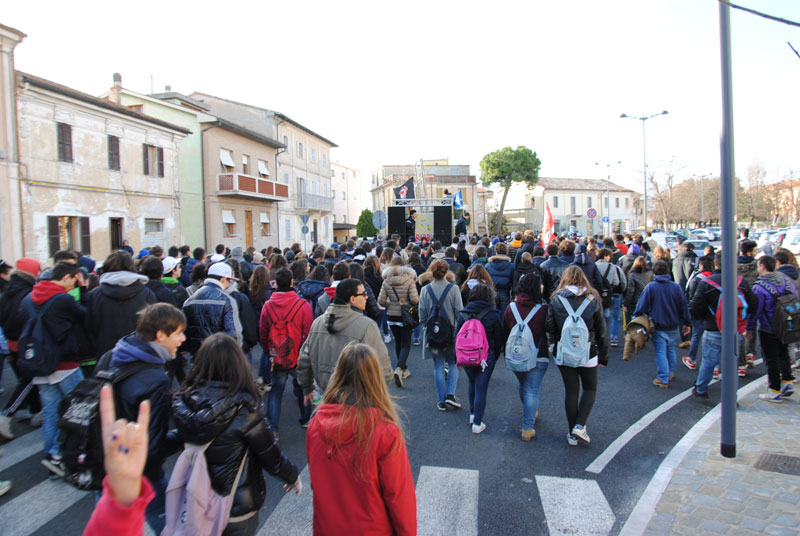 Lungo viale Leopardi