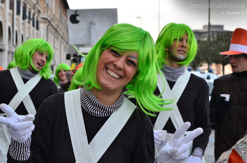 Maschere in strada a Senigallia per il Carnevale