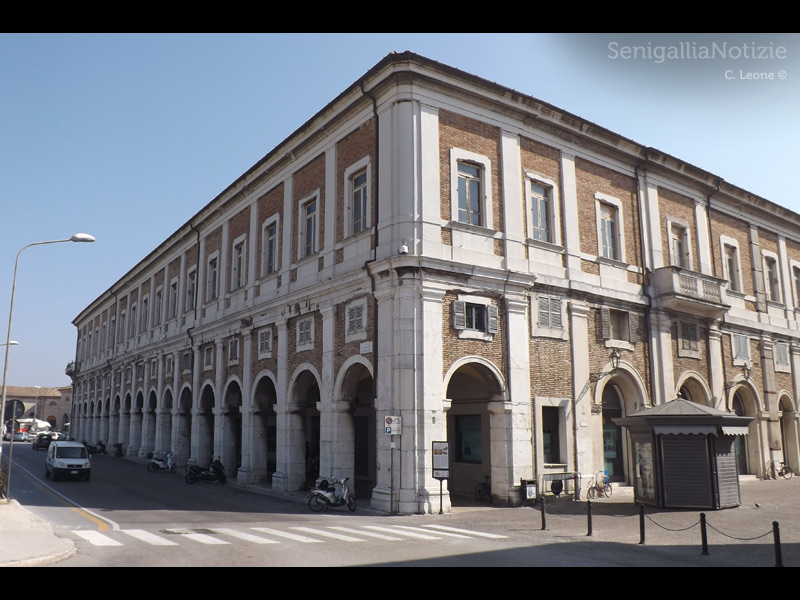 Veduta d'insieme di Palazzo Gherardi, in centro a Senigallia