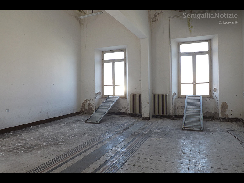 Sale interne dell'ex-sede del Liceo Classico di Senigallia
