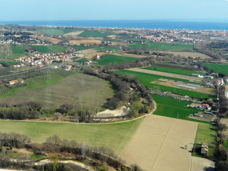 Foto aerea del Misa nell'entroterra