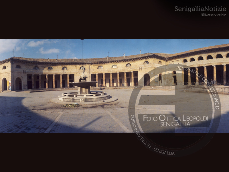 Panoramica del Foro Annonario - Leopoldi-0093