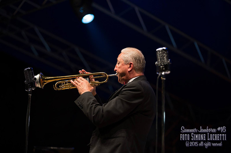 Musicisti sul palco del Summer Jamboree 2015