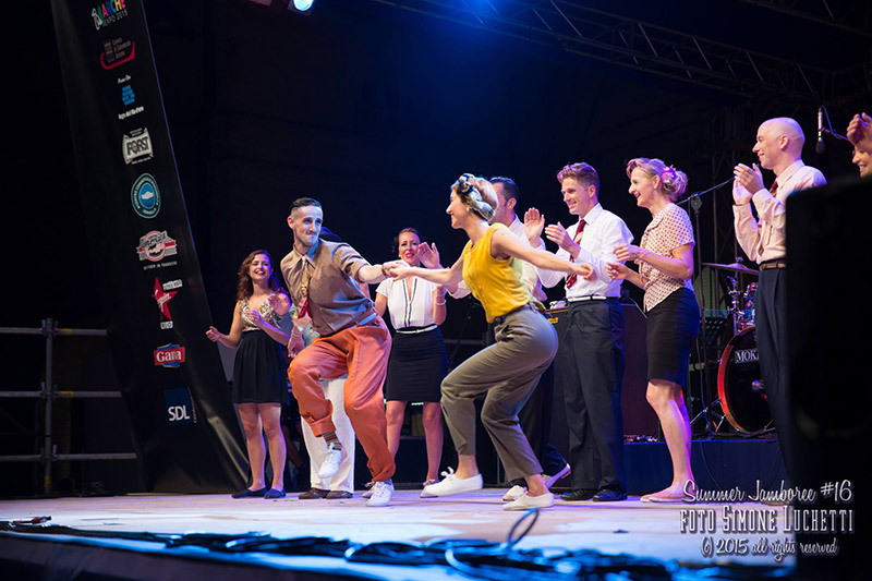 Balli acrobatici al Summer Jamboree 2015