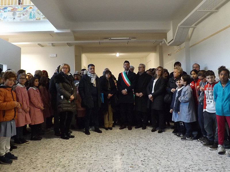 L'inaugurazione della scuola