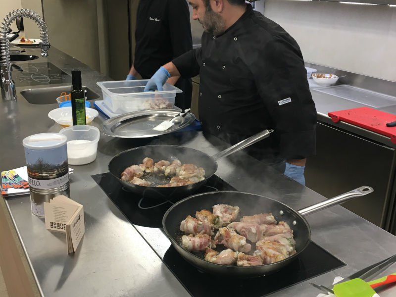 Incontri di Cucina per Amatori - Preparazione coda di rospo