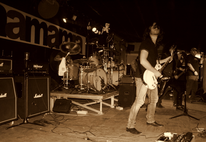 I Kurnalcool sul palco del Mamamia di Senigallia