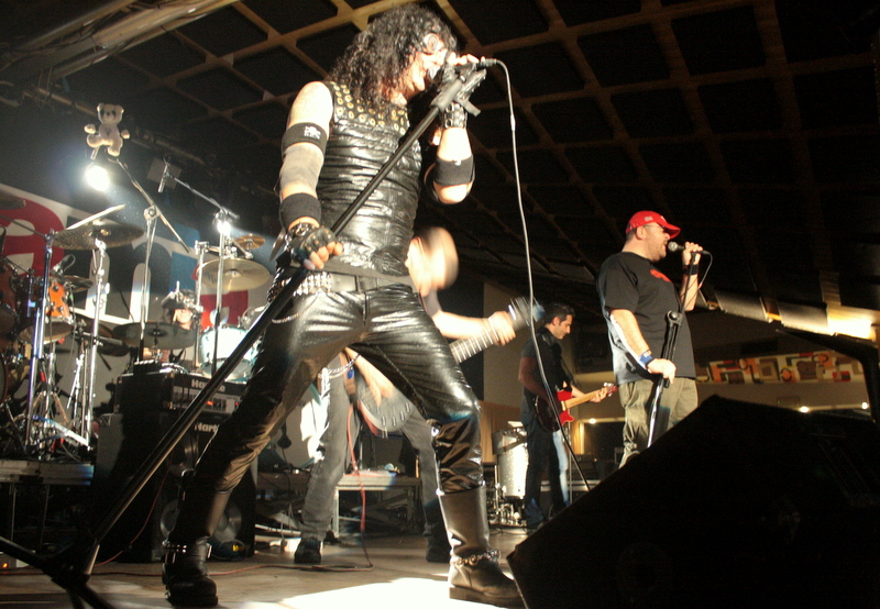 Concerto dei Kurnalcool al Mamamia di Senigallia