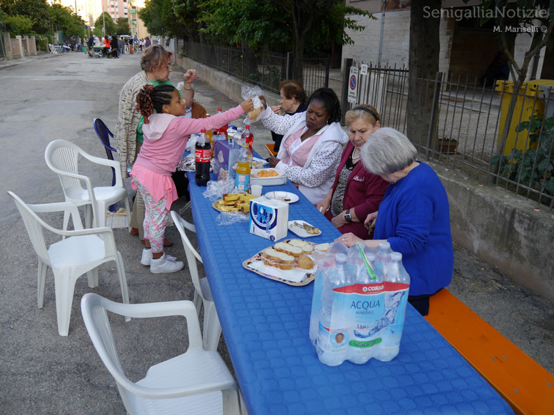 Cena in strada a Senigallia: La Sfangata