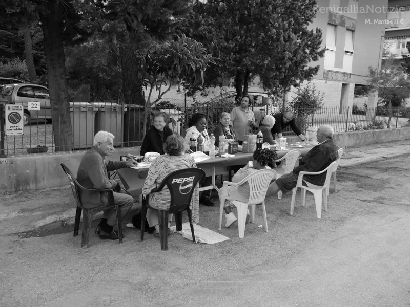 La Sfangata: festa e cena in via Cavalieri di Vittorio Veneto