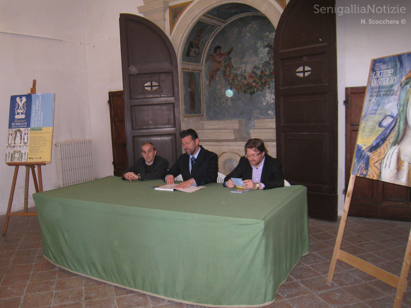 I Sindaci Mangialardi, Memè e Bomprezzi presentano Lacrime di Smalto