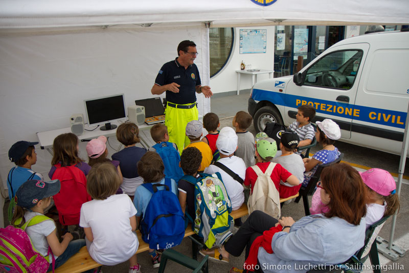 La manifestazione Lascuolalporto di Senigallia