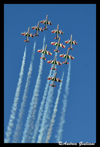 Le Frecce Tricolori nel cielo di Senigallia