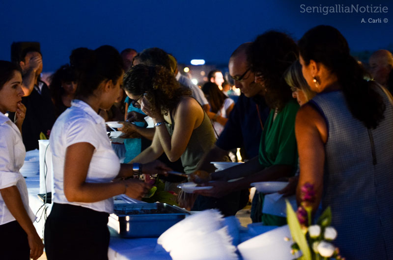 Il buffet offerto agli ospiti di Legg10nline