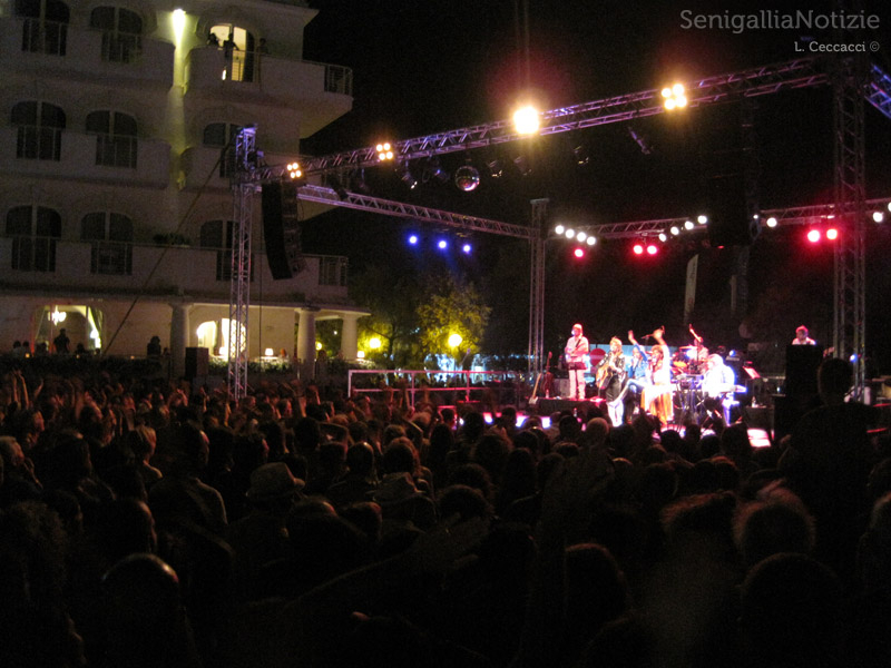 15/07/2012 - Abbamania in concerto per la Notte della Rotonda