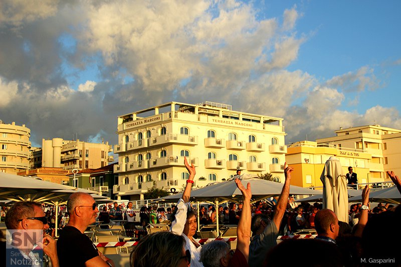 12/07/2017 - Colori e musica