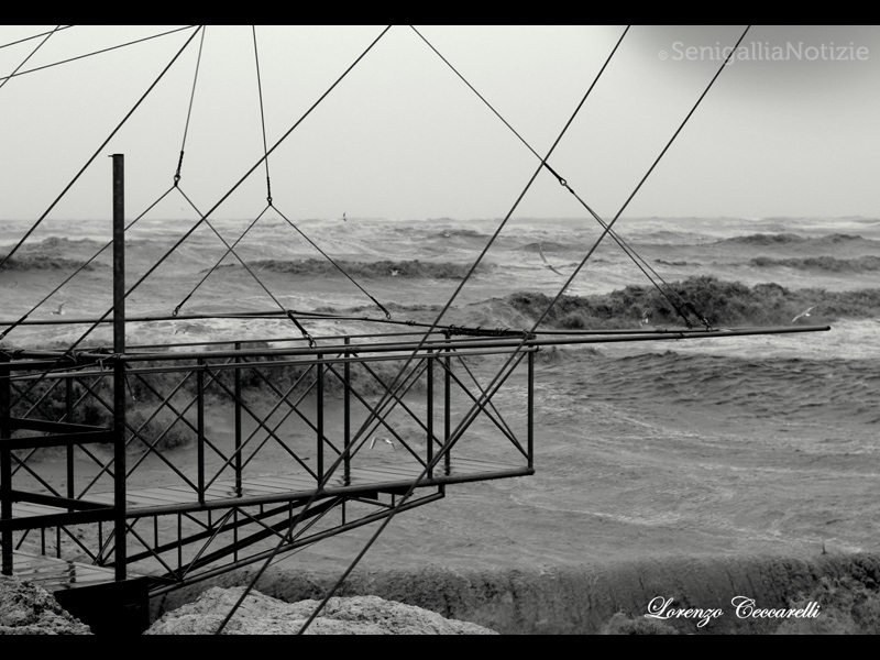 02/05/2015 - Mare mosso