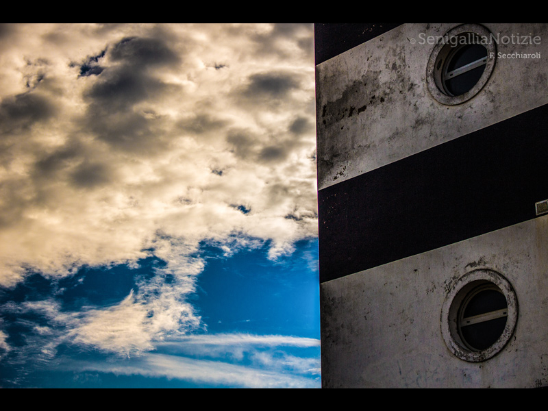14/05/2015 - Particolare del faro